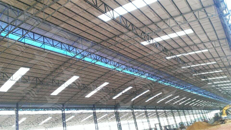 武汉工业厂房屋面材料防腐耐用的选择，武汉PVC厂房瓦在工业建筑领域的革新应用